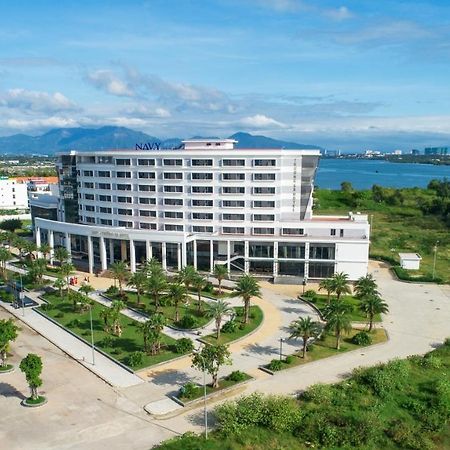Navy Hotel Камрань Экстерьер фото
