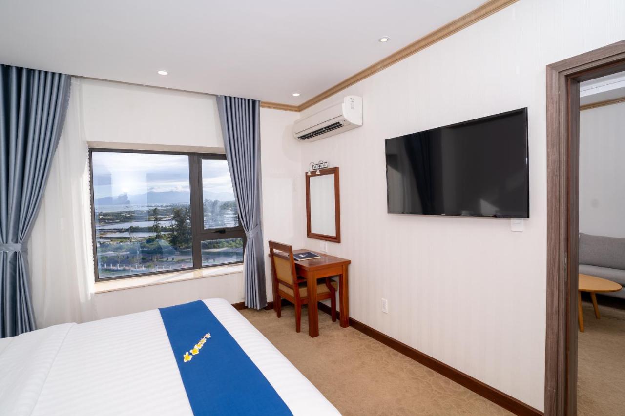 Navy Hotel Камрань Экстерьер фото