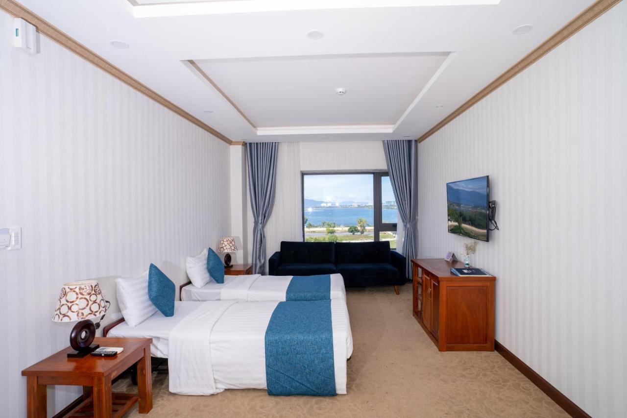 Navy Hotel Камрань Экстерьер фото